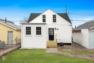 5147 S Long Ave, Chicago, IL 60638
