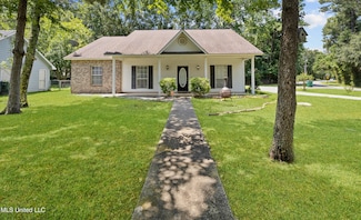 3313 Neptune Dr, Gautier, MS 39553