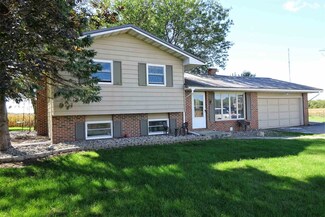 11393 E Division Rd, Akron, IN 46910
