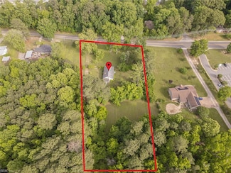 412 Waller Mill Rd, Williamsburg, VA 23185