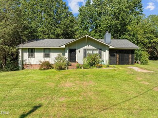352 Mailman Rd, Knightdale, NC 27545
