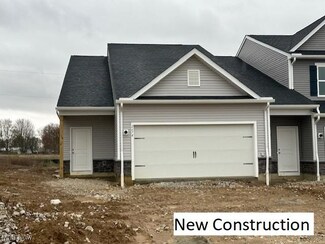 2674 Gala Rd NE, Louisville, OH 44641