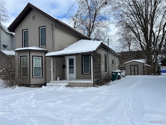 10 View St, Warsaw, NY 14569