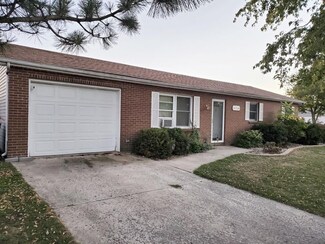 22326 Westmont Place, Woodburn, IN 46797