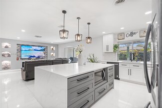 8304 NW 75th Ave, Tamarac, FL 33321