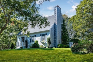 15 Bold Meadow Ln, Edgartown, MA 02539