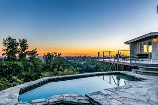 1290 Fairlawn Way, Pasadena, CA 91105