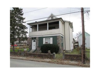 111 Pine St, Connellsville, PA 15425