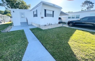 63 E Imperial Dr, Lakeland, FL 33815