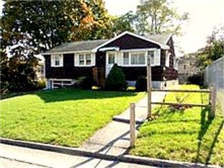 19 Lasalle Ave, Lawrence, MA 01843