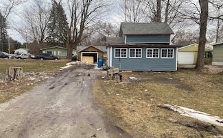 109 N Depot St, Rolling Prairie, IN 46371