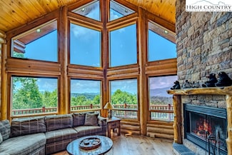 1370 Falls Creek Pkwy, Elk Park, NC 28622