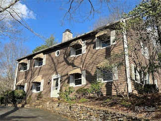16 Cedar Dr, Mills River, NC 28759