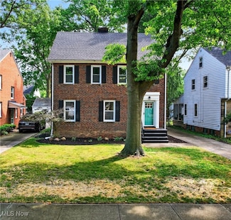 91 E 207th St, Euclid, OH 44123