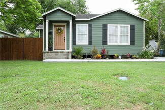 918 Louis Lynch Dr, Corpus Christi, TX 78408