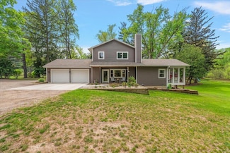 12568 Red Arrow Hwy, Sawyer, MI 49125