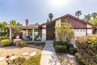 6076 Promontory Ln, Riverside, CA 92506
