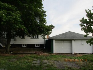 6400 Cleveland Ave SE, East Sparta, OH 44626