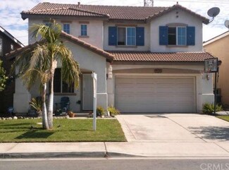 7593 Bear Creek Dr, Fontana, CA 92336