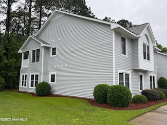 126 W Victoria Ct Unit D, Greenville, NC 27834