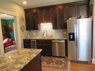 15 Laton St, Nashua, NH 03064