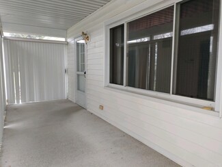 2900 S Chippewa Ln, Muncie, IN 47302