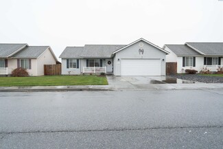 5116 Westminster Ln, Pasco, WA 99301