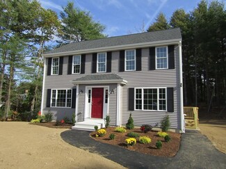357 Old Plymouth Rd, Sagamore Beach, MA 02562