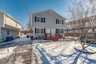 75-77 Pinevale St, Springfield, MA 01151