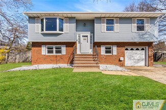 102 Okeefe Ln, South Plainfield, NJ 07080