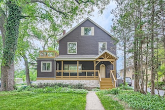 9556 S Winchester Ave, Chicago, IL 60643