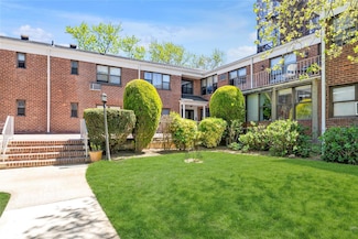 1203 E Broadway Unit G-11, Hewlett, NY 11557