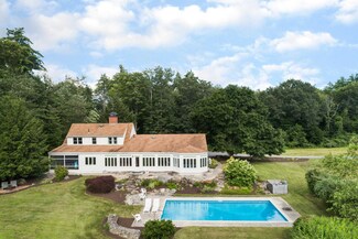 1028 Broad Cove Rd, Contoocook, NH 03229
