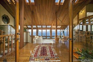 558 Emerald Bay, Laguna Beach, CA 92651