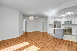 655 Columbia St Unit 311, San Diego, CA 92101