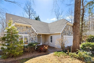 5629 Promontory Pointe Rd, Midlothian, VA 23112