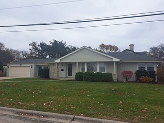 2045 Farrell Ave, Park Ridge, IL 60068