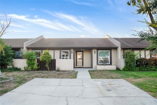 10006 87th St, Seminole, FL 33777