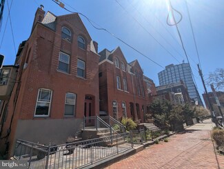313 N 34th St Unit 3R, Philadelphia, PA 19104