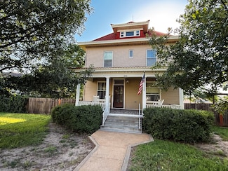 209 N Cedar St, Stockton, KS 67669