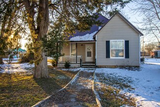 100 Lucas St, Lowry City, MO 64763