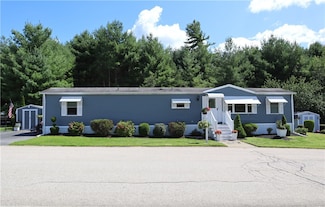 31 Sherwood Valley Ln, Coventry, RI 02816