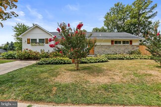 7518 Far Hills Dr, Towson, MD 21286