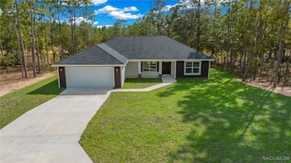 2894 W Rutland Dr, Citrus Springs, FL 34433