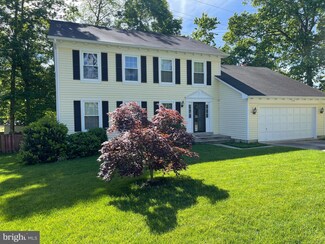 9521 Retriever Rd, Burke, VA 22015
