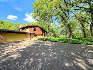 2087 352nd Ave NE, Cambridge, MN 55008