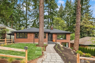 540 NE 130th St, Seattle, WA 98125
