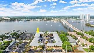 411 N Halifax Ave Unit 304, Daytona Beach, FL 32118