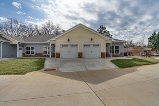 4470 Keith St NW, Cleveland, TN 37312