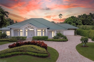 630 Mooring Line Dr, Naples, FL 34102